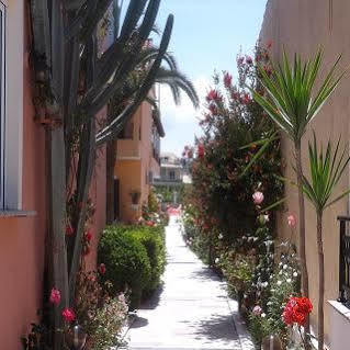 Makis Studios And Apartments روذا المظهر الخارجي الصورة